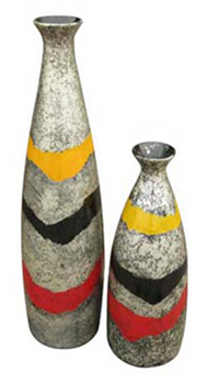 set of 2 Lacquer  vases