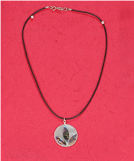 3-leaf necklace